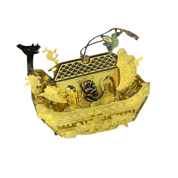 Laser Cut Noah's Ark Goldtone Hanging Christmas Ornament - Picture 11 of 16